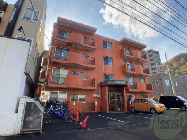 建物外観　札幌市中央区南６条西「ロイヤルコート円山」
