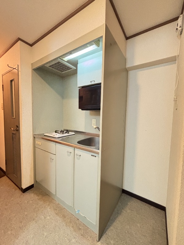 キッチン　１００１号室　写真