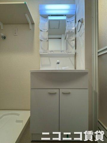 洗面設備　別号室イメージの為、現状を優先致します。