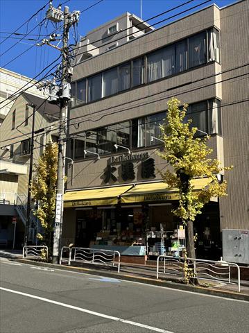 スーパー　まいばすけっと 江東富岡２丁目店（スーパー）まで200m