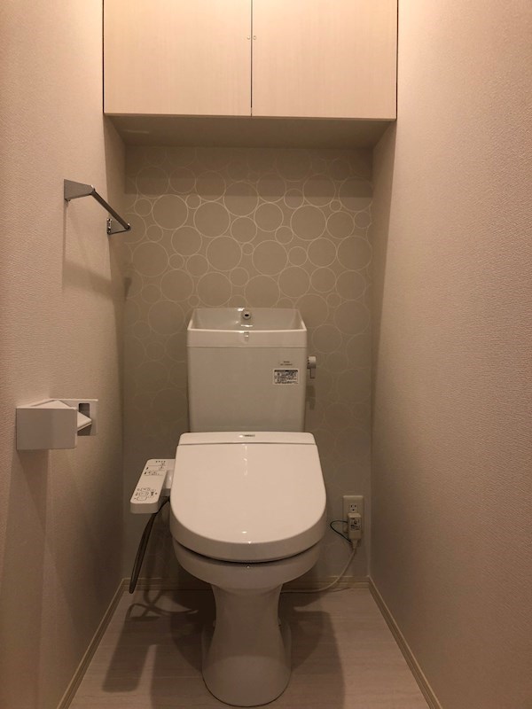 トイレ　※同物件別部屋参考画像