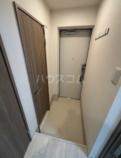 R-Residence南千束の玄関写真