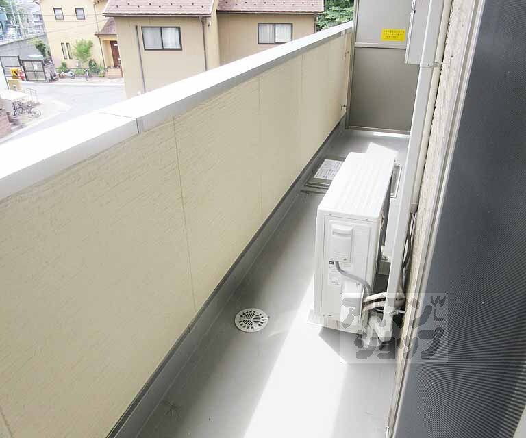 バルコニー　使いやすい広さのベランダです