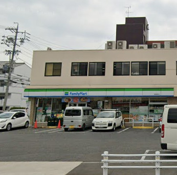 コンビニ　ファミリーマート 新長喜町店（コンビニ）まで503m