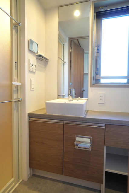 洗面設備　※写真は同タイプ住戸です。