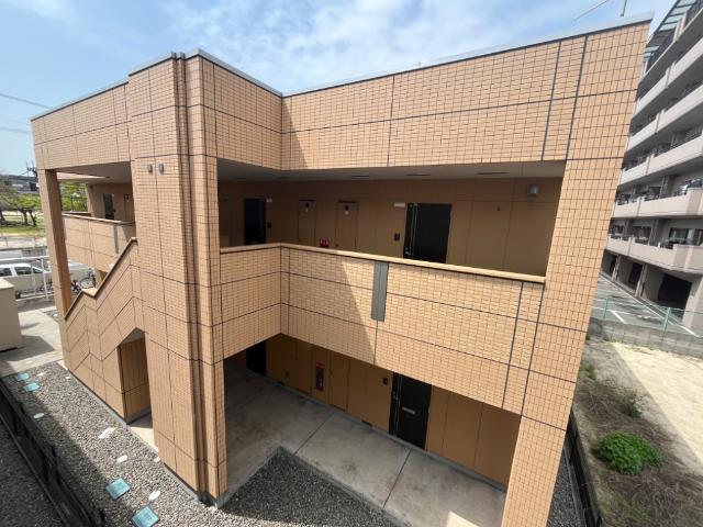建物外観　外観写真（昼）