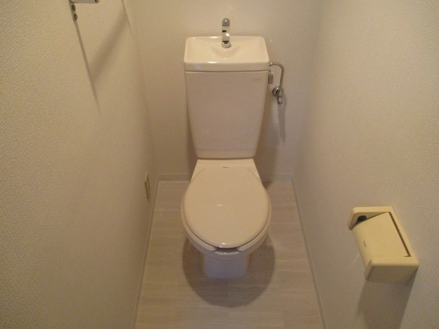 トイレ　清潔感のあるキレイなトイレです