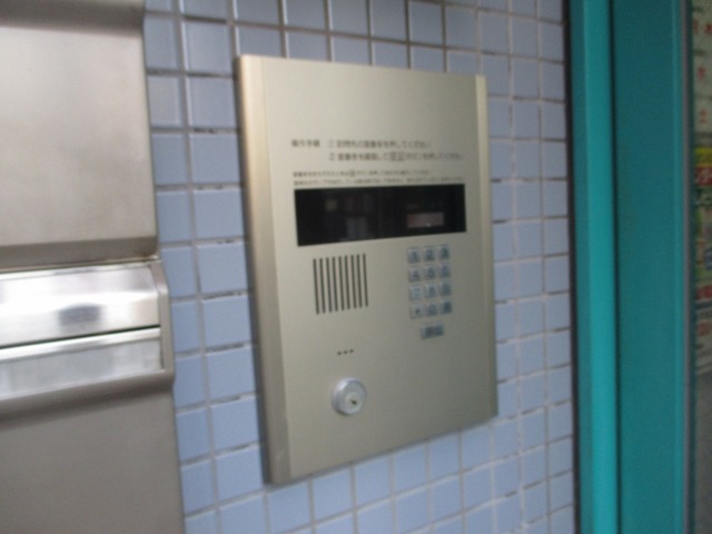 セキュリティ　オートロックが有るので安心ですね