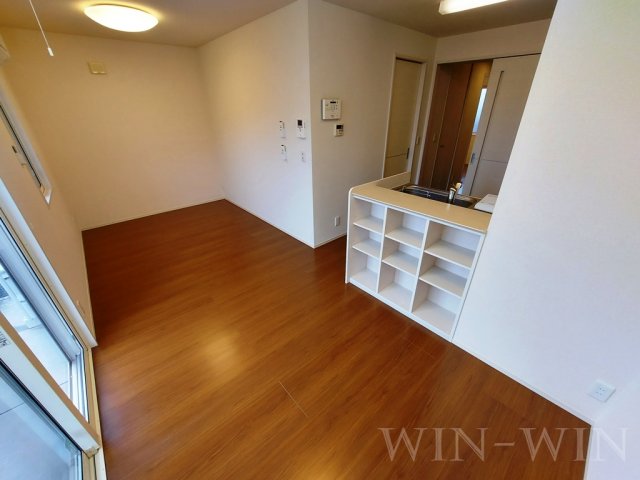 居室・リビング　イメージ（同建物内別部屋の写真です）