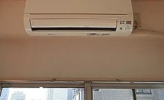 その他設備　エアコン2基