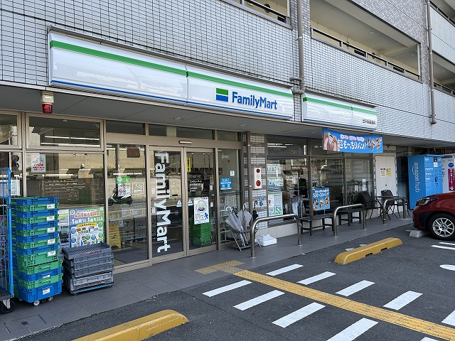 コンビニ　ファミリーマート田中御蔭通店（コンビニ）まで397m