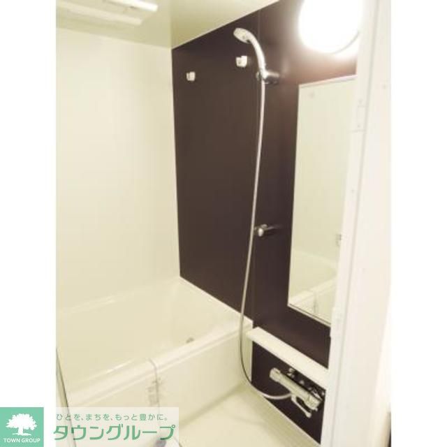バス・シャワールーム　※写真は同タイプ住戸です。