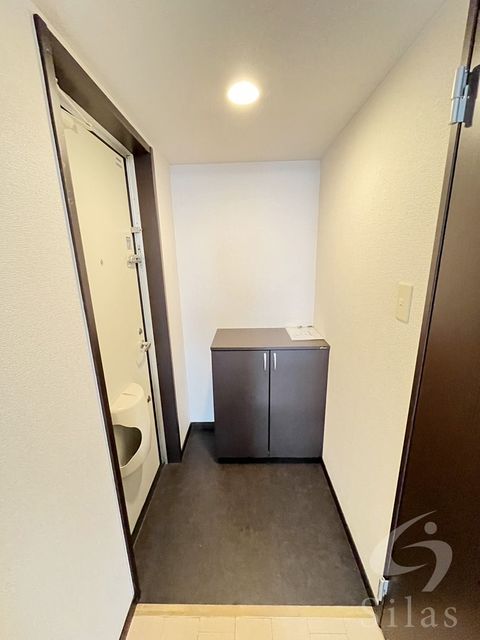 地下鉄御堂筋線 北花田駅 徒歩4分 2階建 築17年の玄関写真