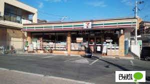 コンビニ　セブンイレブン吹田江の木町店（コンビニ）まで172m