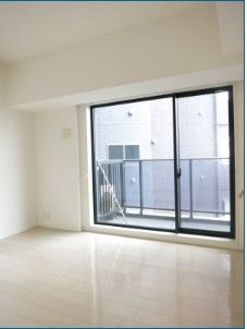 ステイシス町屋の居間写真