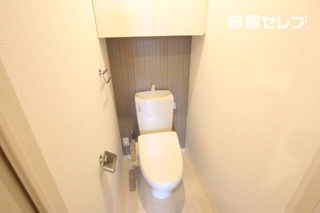 トイレ　３０２号室の写真