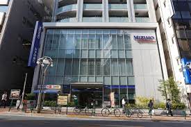 銀行　みずほ銀行高田馬場支店（銀行）まで763m