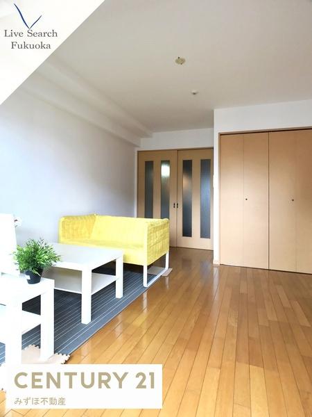 居室・リビング　洋室　8帖　※モデルルーム、別部屋写真