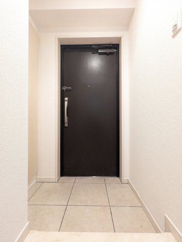 ルクレ初台の玄関写真