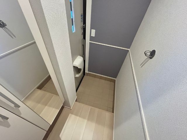 玄関　シューズボックス付きです