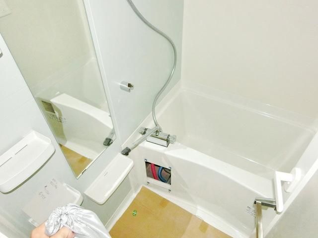 バス・シャワールーム　★浴室乾燥機能付きバスルーム★