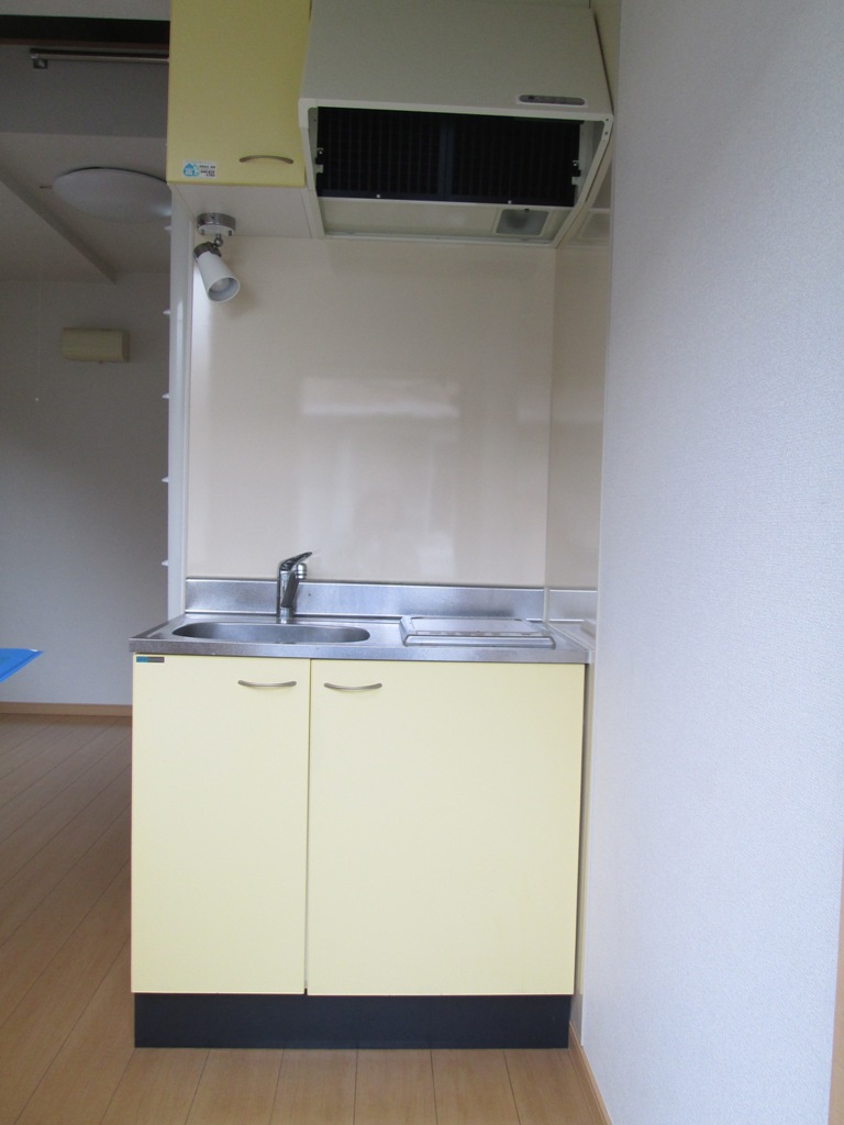プレシャス汐入のキッチン写真