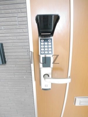 セキュリティ　防犯性の高い電子キー搭載。