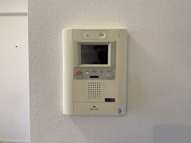 セキュリティ　モニター付きインターホンです