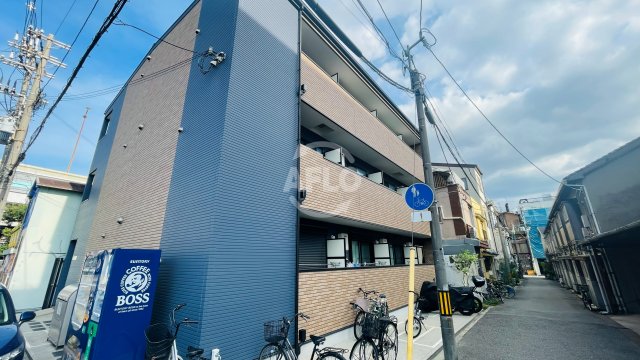 建物外観　ノイヴェル春日出II　外観