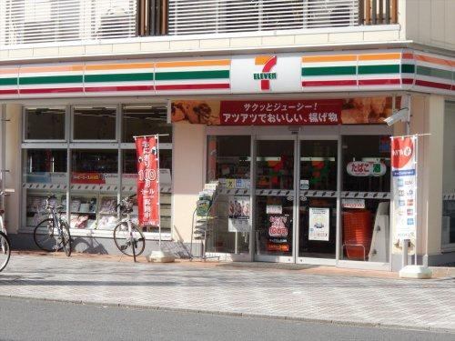 コンビニ　セブンイレブン墨田亀沢１丁目店（コンビニ）まで163m