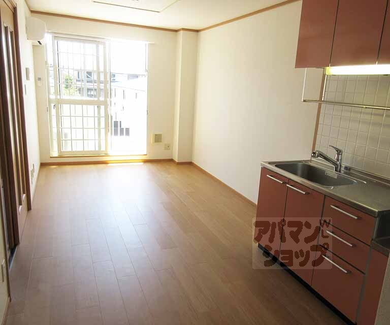 居室・リビング　開放的なお部屋です！