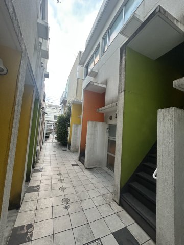 サンフェル神宮前の外観写真