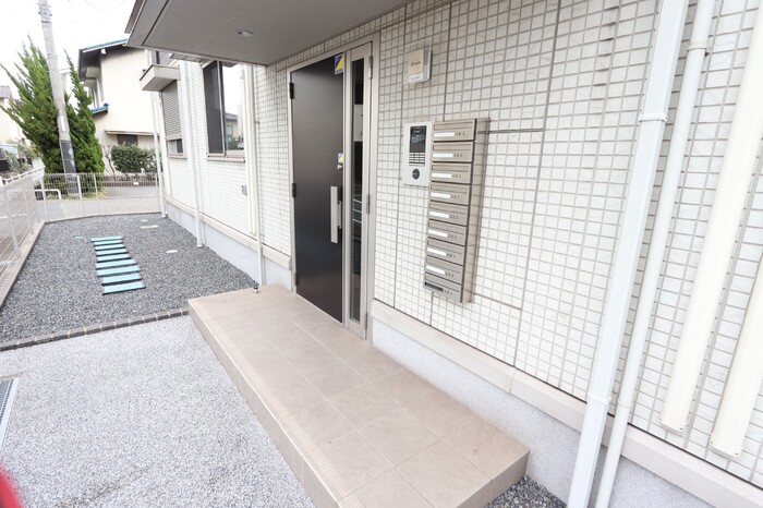 エントランス　エントランス