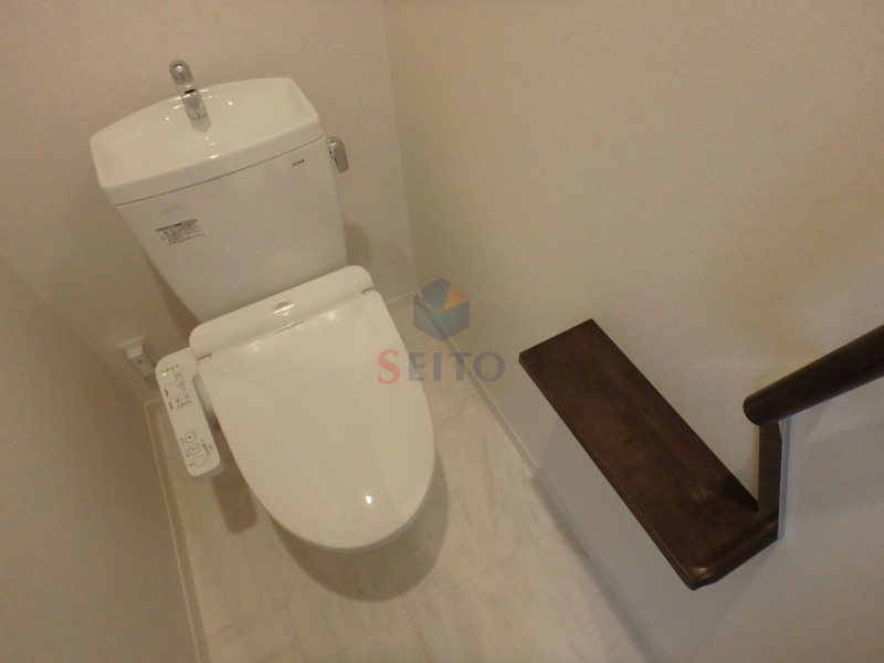 阪急宝塚線 豊中駅 徒歩4分 3階建 築5年のトイレ写真