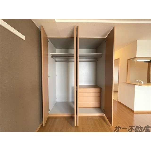 収納　クローゼット