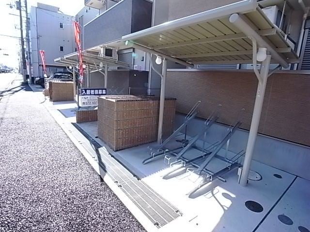 阪急神戸線 武庫之荘駅 徒歩13分 3階建 築12年の外観写真