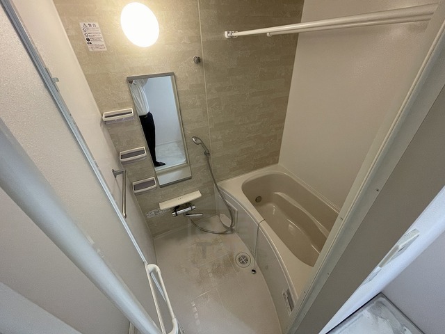 ＪＲ東海道本線 塚本駅 徒歩8分 3階建 築11年の風呂写真
