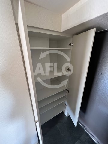 収納　マムート　シューズボックス
