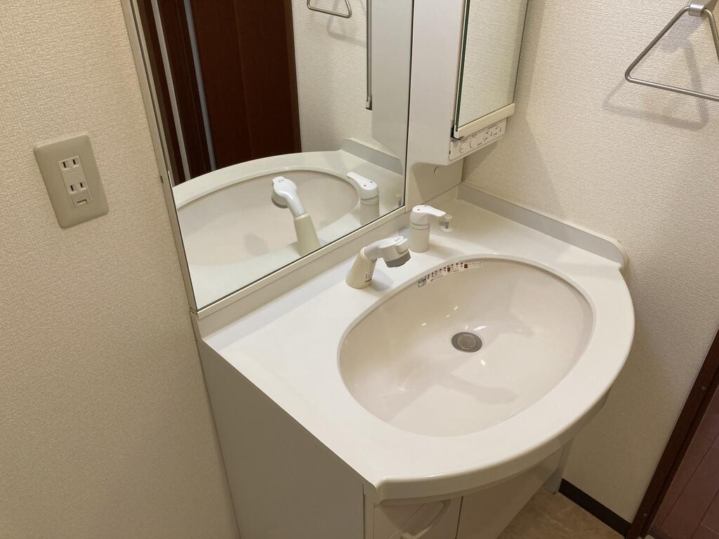 仙台市地下鉄南北線 北四番丁駅 徒歩1分 10階建 築23年の内装写真