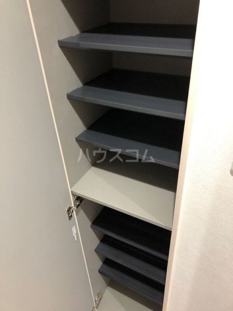 グランシャレー高野の玄関写真