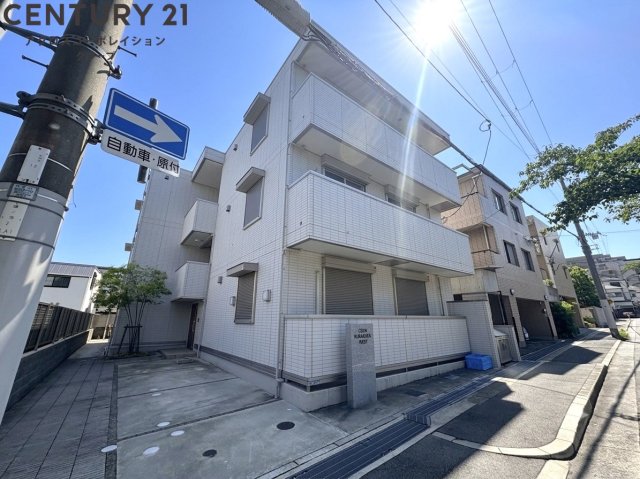 建物外観　オートロック付きで安心！宅配BOX付で便利！