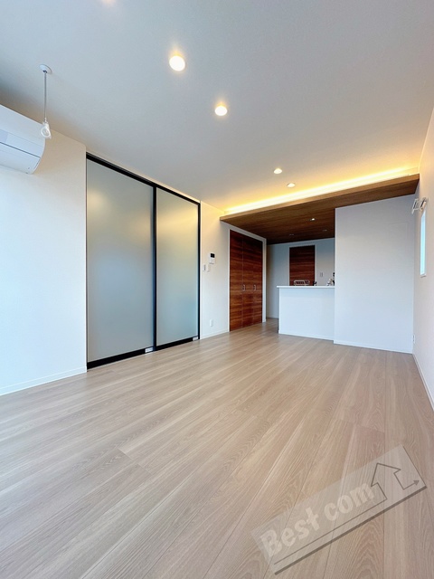 フォンテーヌ西紺屋の居間写真