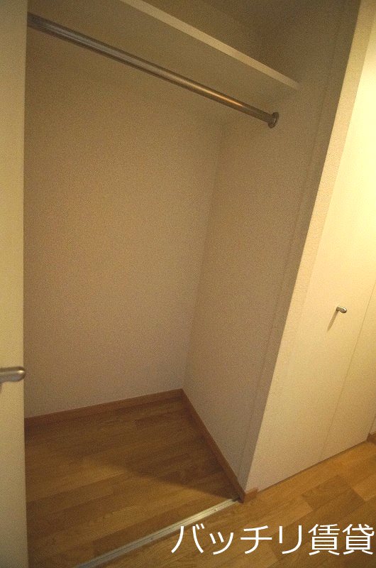 収納　＊画像は別部屋の為イメージ、現状を優先致します。