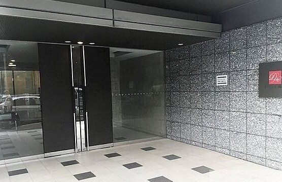 エントランス　建物の内部です