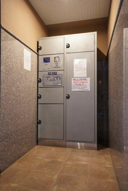 玄関　宅配BOX