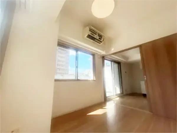 その他部屋・スペース　落ち着いた色調の洋室です