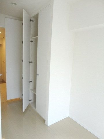 ドゥーエつつじヶ丘の内装写真
