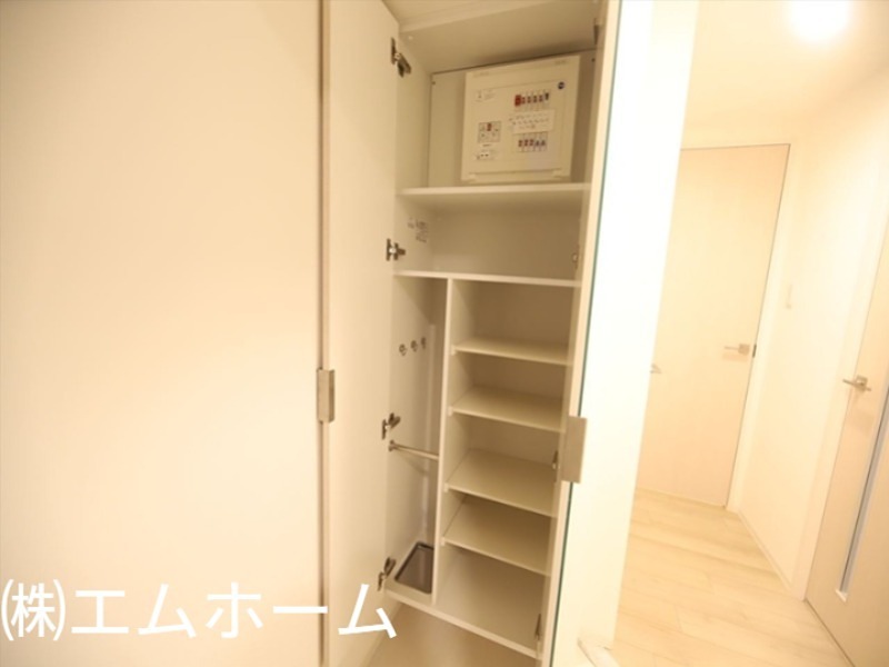 玄関　玄関　シューズBOX