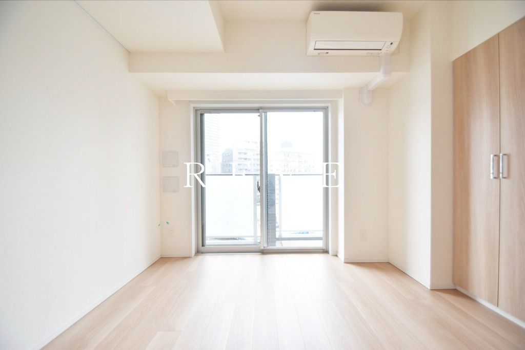 1K Mansion in Chuo, Tokyo — photo 3 of 3