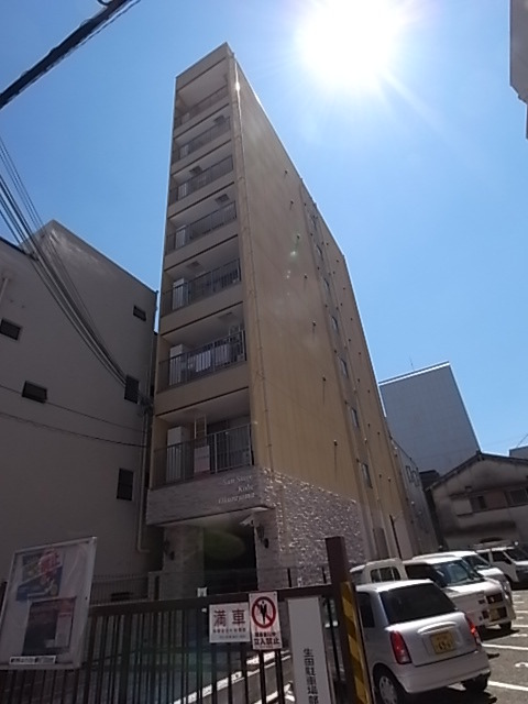 サンステージ神戸大倉山の外観写真